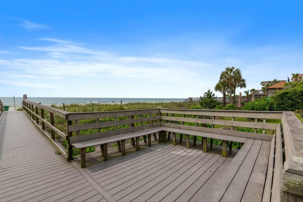 Cabana Palms - Oceanfront Renovated King Bed Sauna Мертл-Біч Екстер'єр фото