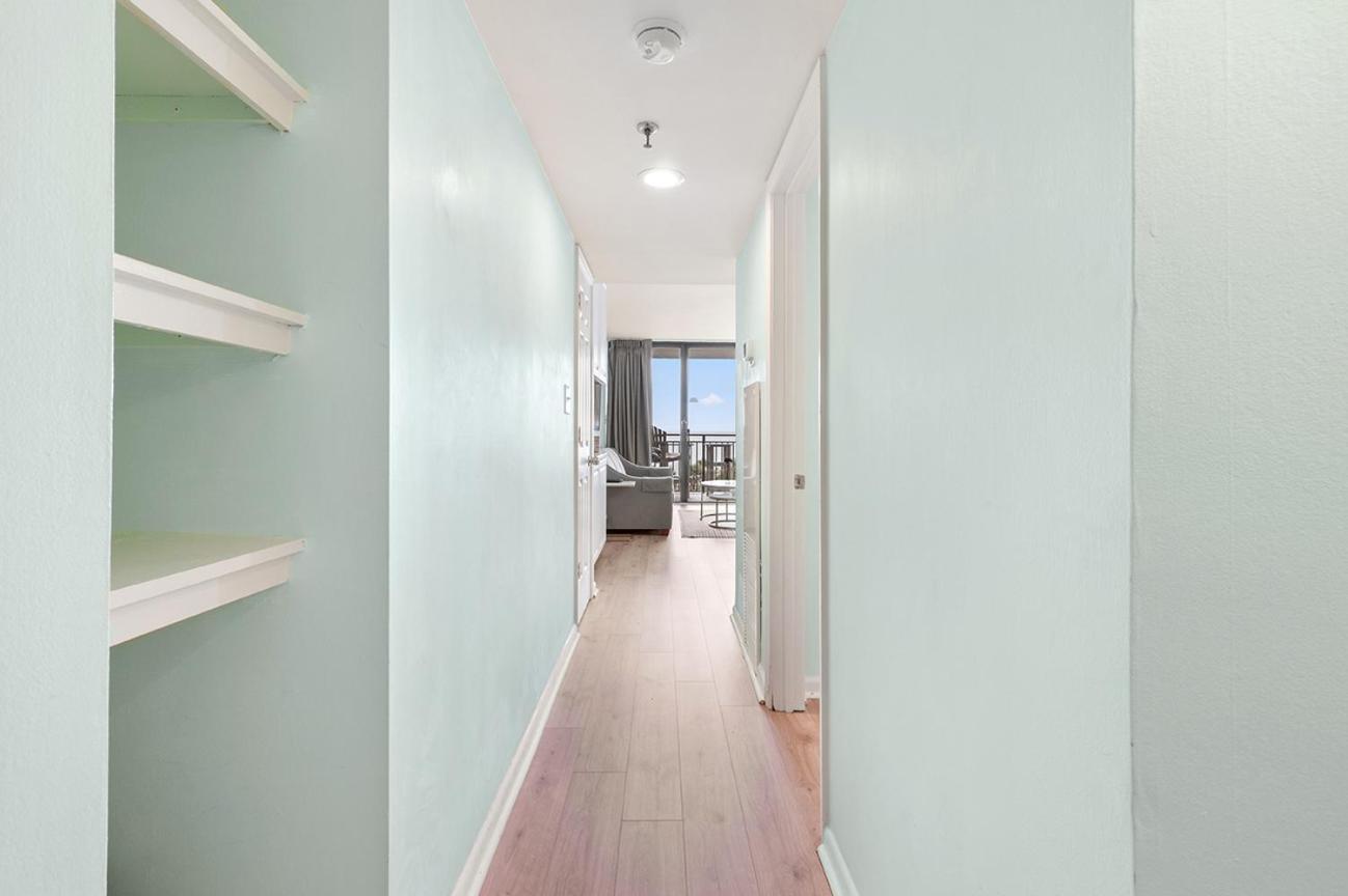 Cabana Palms - Oceanfront Renovated King Bed Sauna Мертл-Біч Екстер'єр фото