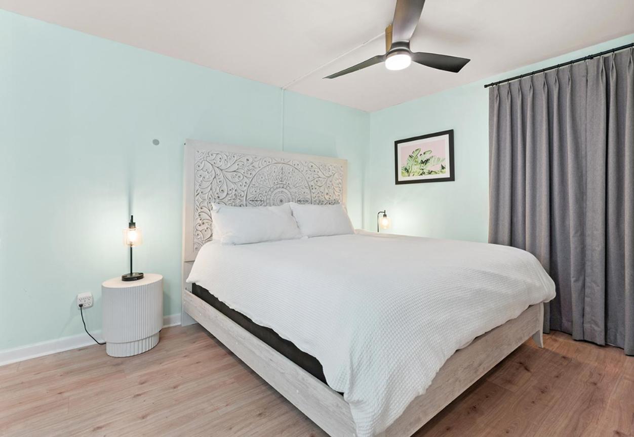 Cabana Palms - Oceanfront Renovated King Bed Sauna Мертл-Біч Екстер'єр фото